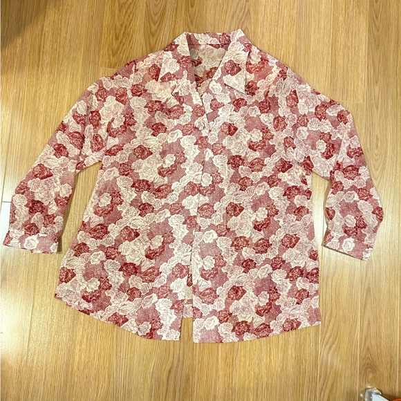 Vintage Sheer Floral Rose Button up Collar Blouse Red & White - Picture 5 of 14